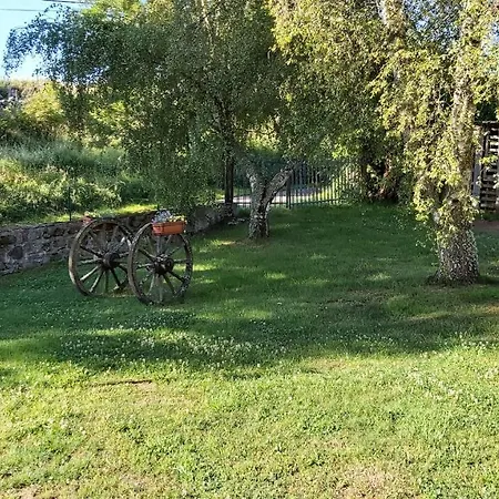 Maison Individuelle Au Calme Sur L'aubrac Hébergement de vacances