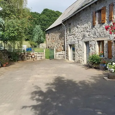 Maison Individuelle Au Calme Sur L'aubrac